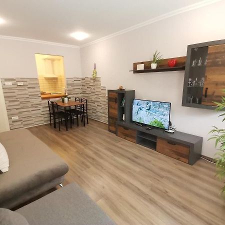 Carpe Diem Apartment Hajdúszoboszló Esterno foto