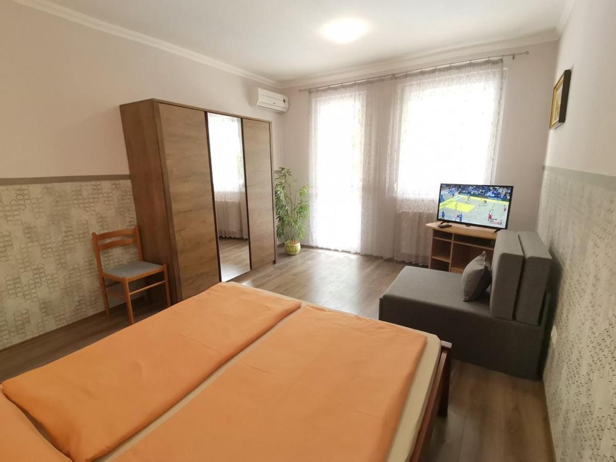 Carpe Diem Apartment Hajdúszoboszló Esterno foto
