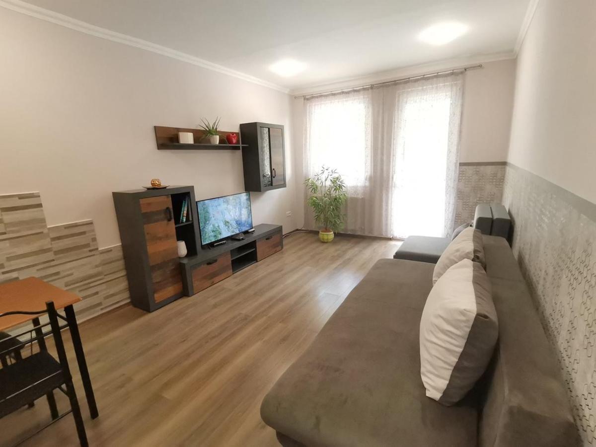 Carpe Diem Apartment Hajdúszoboszló Esterno foto