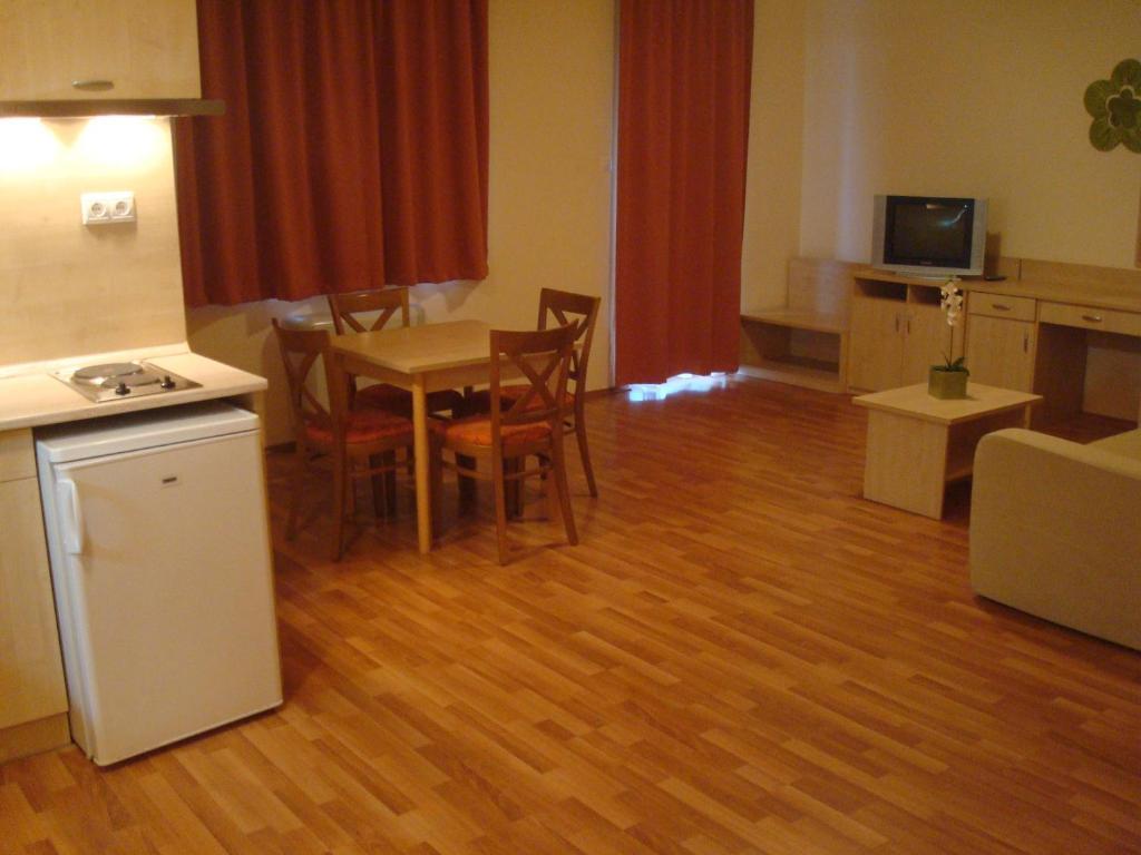 Carpe Diem Apartment Hajdúszoboszló Camera foto
