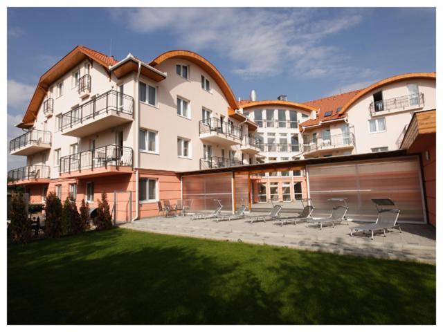 Carpe Diem Apartment Hajdúszoboszló Esterno foto
